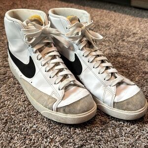 NIKE Men’s Blazers